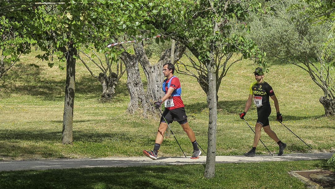 Jorge Ascensio y Pedro Romero mantuvieron un duelo que se resolvió en la cuarta vuelta al circuito de Tres Cantos (Foto CFB)